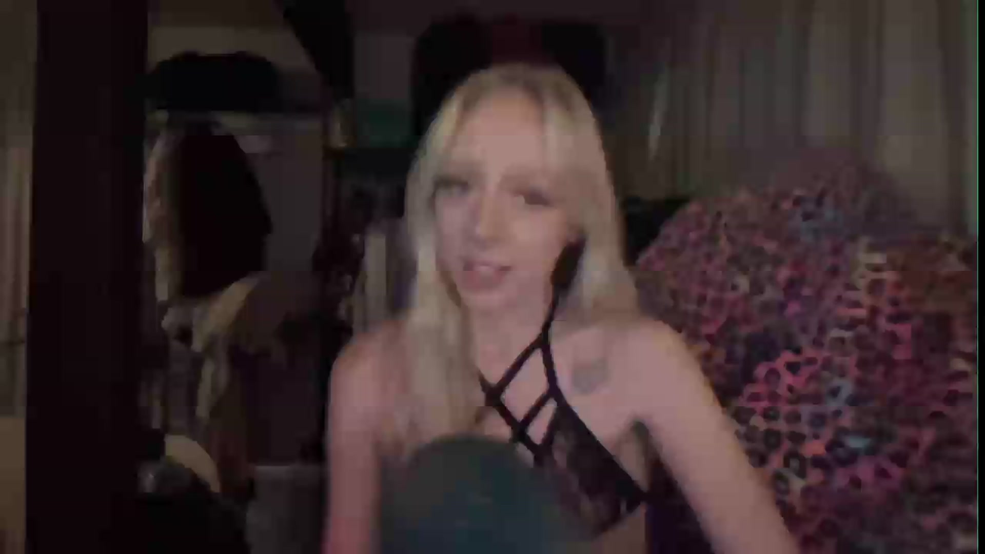 Gallery image thumbnail from PeachHaze's myfreecams stream on, 08/09/2026, 10:10 image 6 of 20