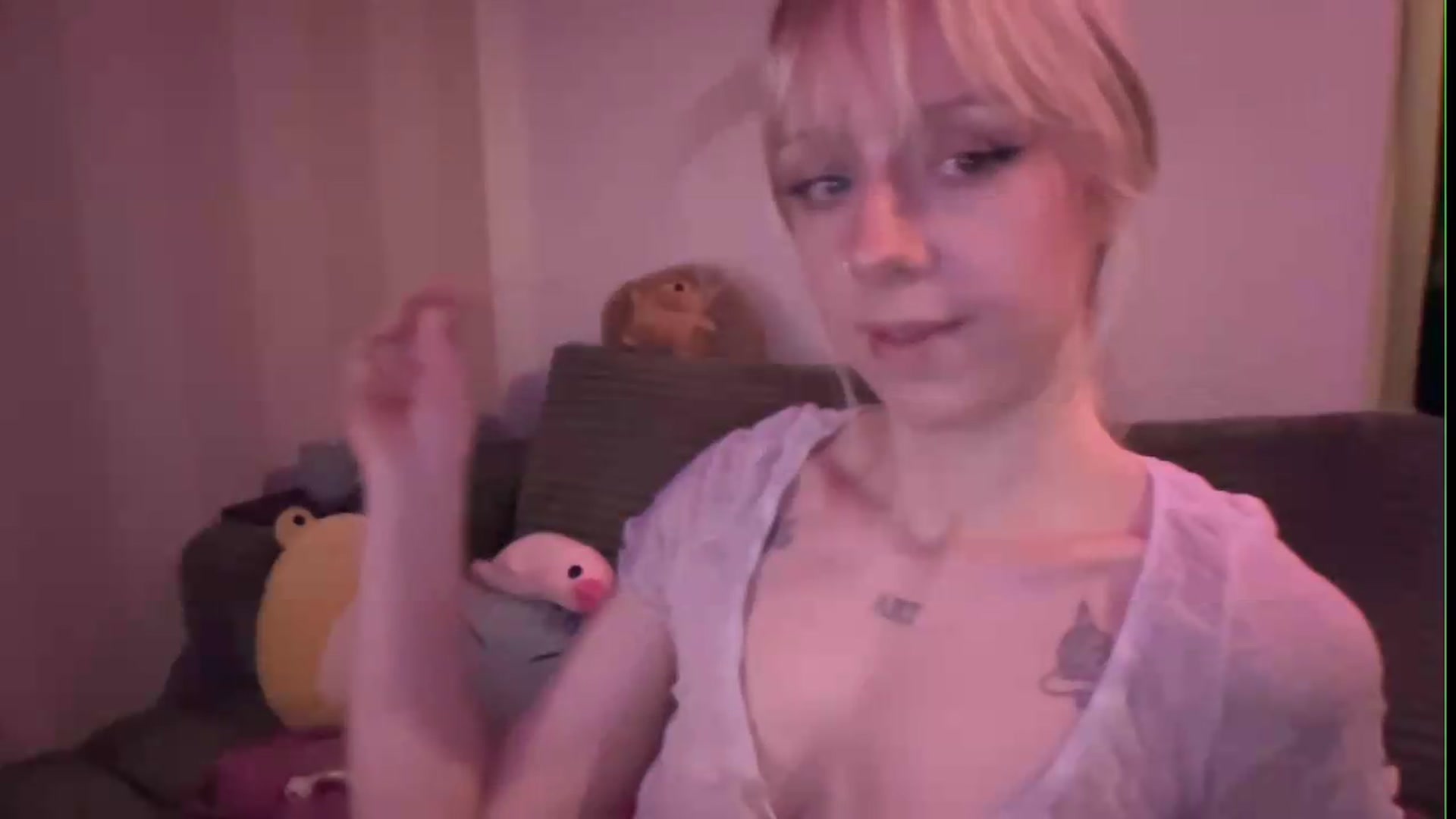 Gallery image thumbnail from PeachHaze's myfreecams stream on, 08/25/2026, 06:03 image 20 of 20