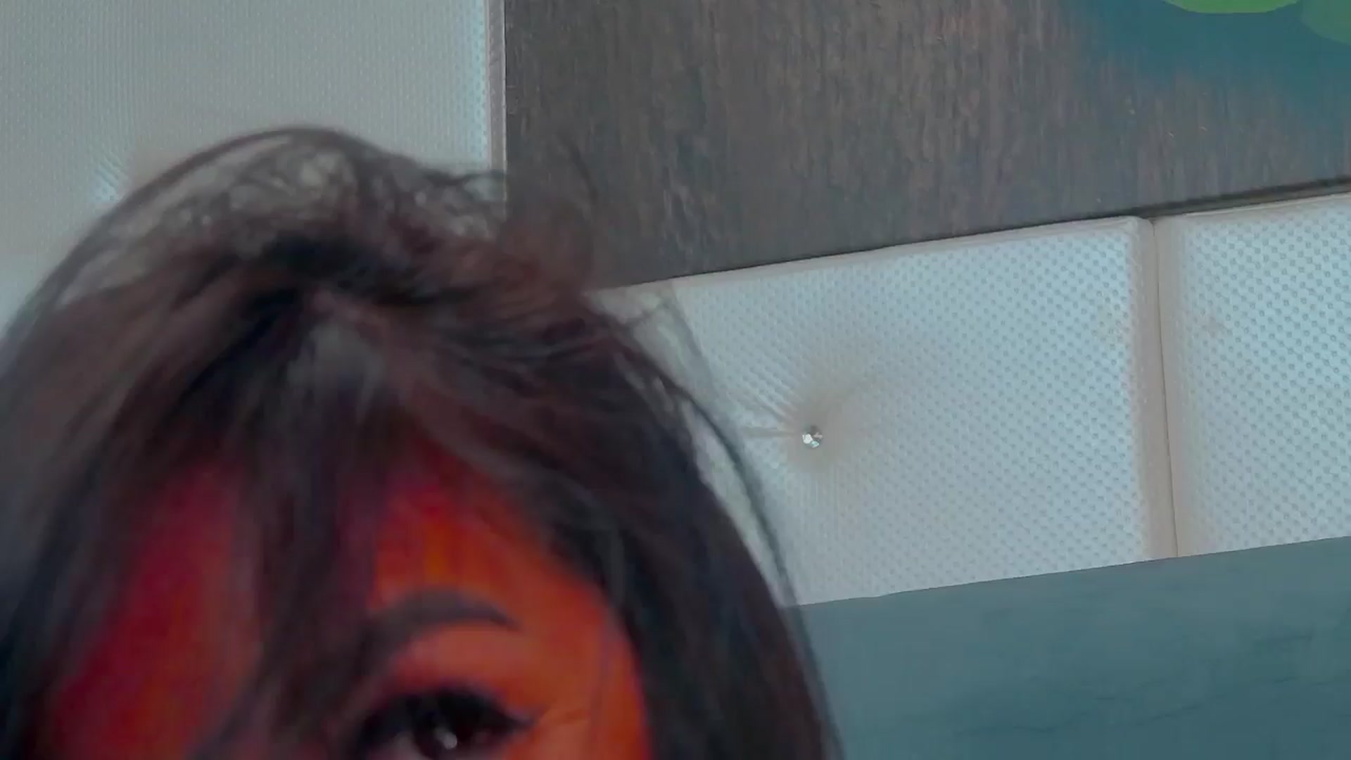 Gallery image thumbnail from PeachMuse's myfreecams stream on, 03/22/2026, 23:13 image 12 of 20