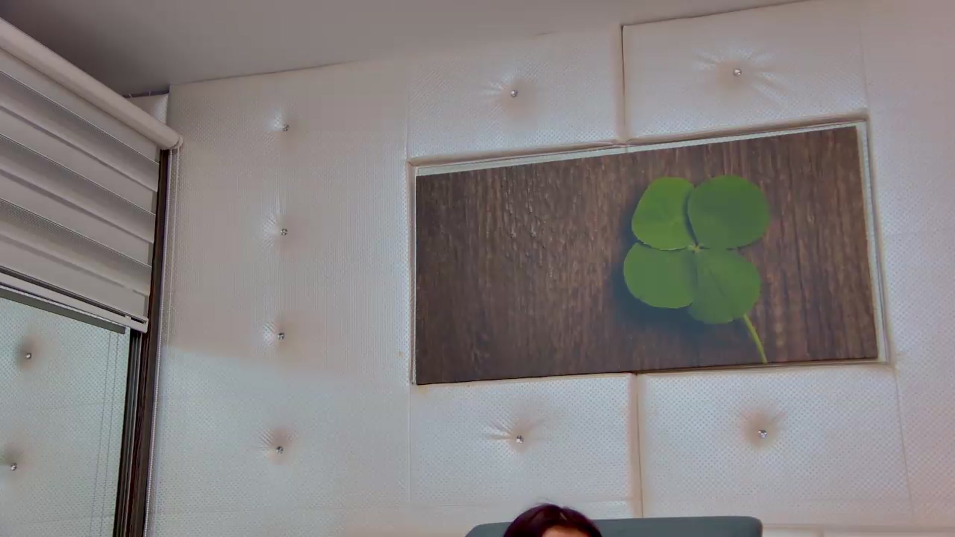 Gallery image thumbnail from PeachMuse's myfreecams stream on, 05/09/2026, 22:32 image 18 of 20