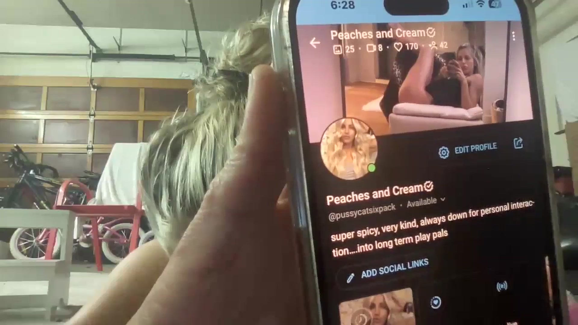 Gallery image thumbnail from Peachesacream's myfreecams stream on, 01/30/2024, 15:59 image 2 of 20