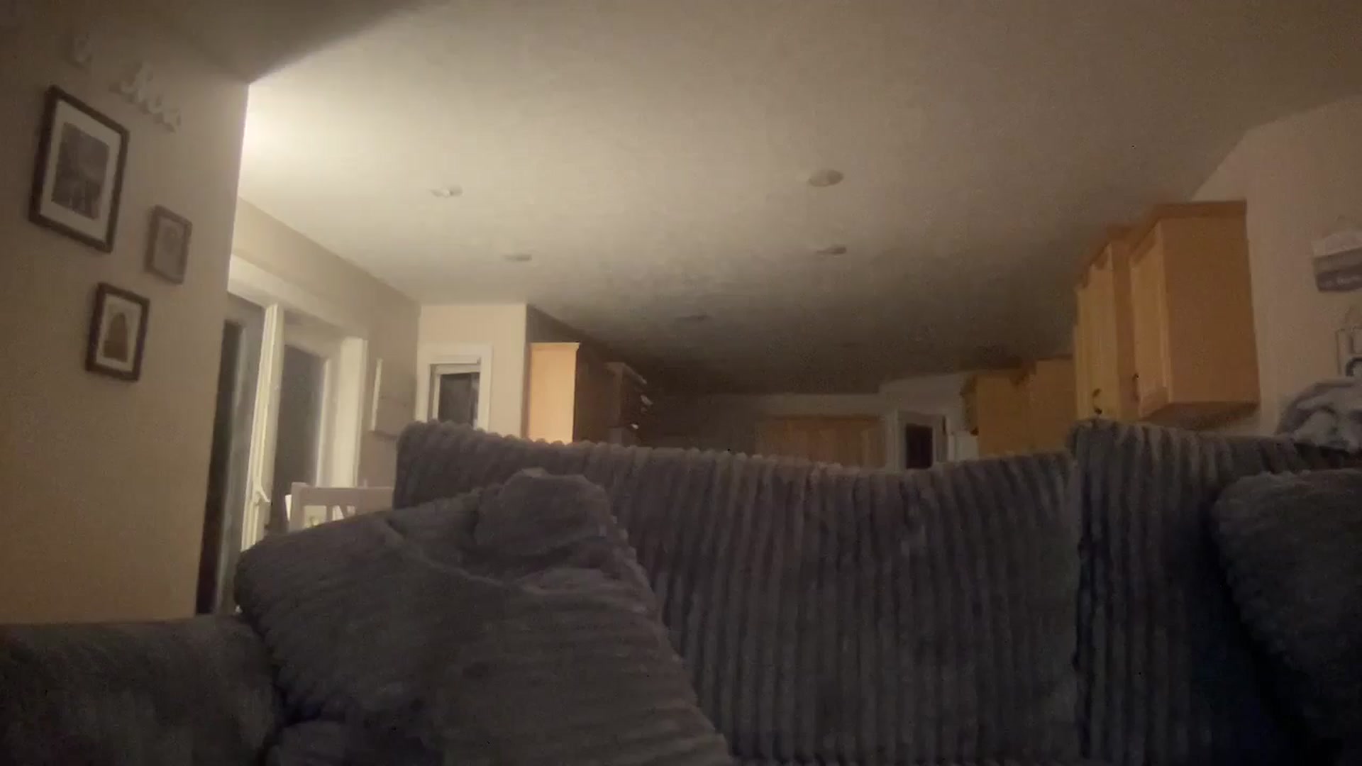 Gallery image thumbnail from Peachesacream's myfreecams stream on, 05/10/2024, 08:27 image 13 of 20
