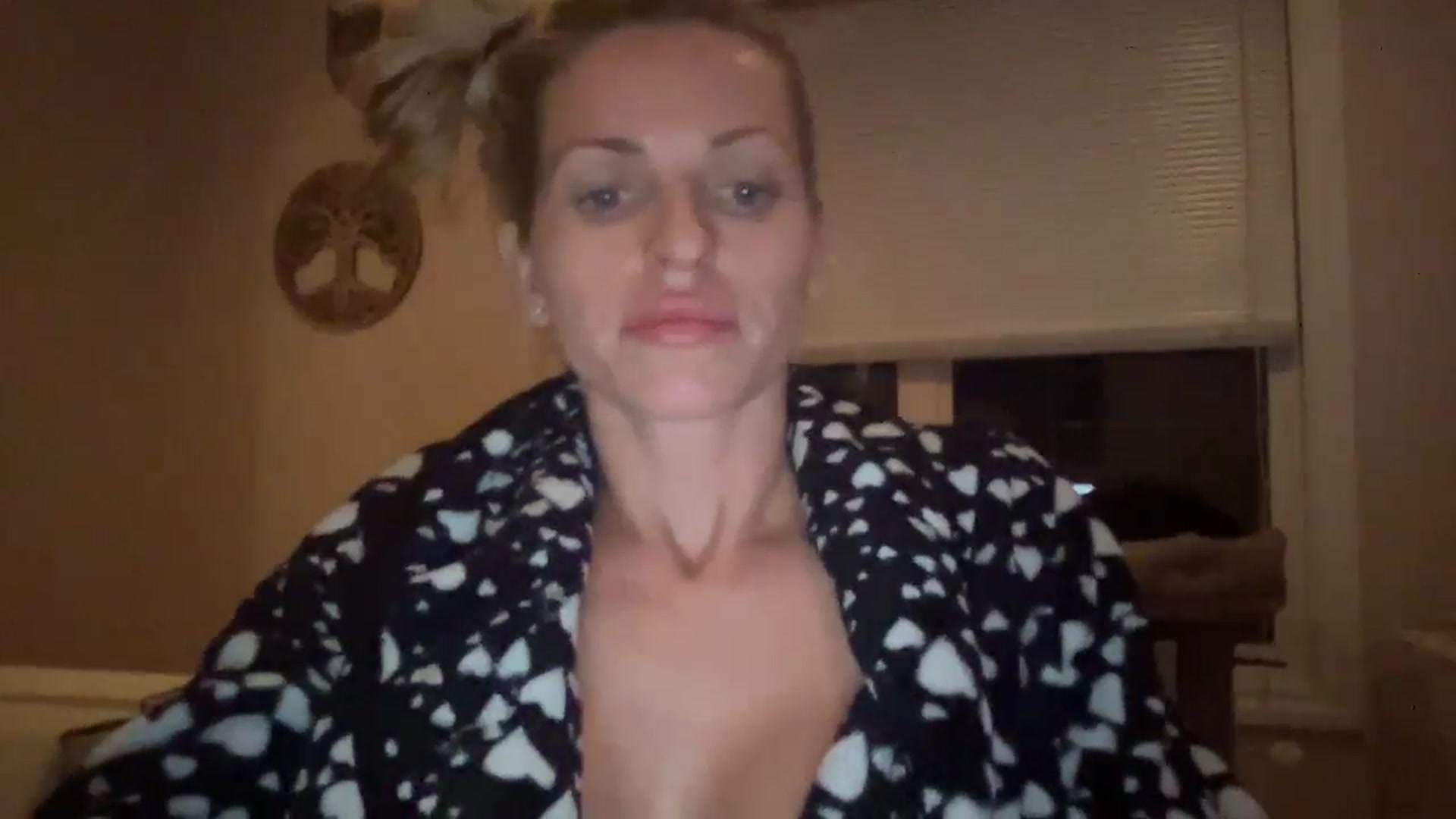 Gallery image thumbnail from Peachesacream's myfreecams stream on, 05/14/2024, 10:26 image 3 of 20