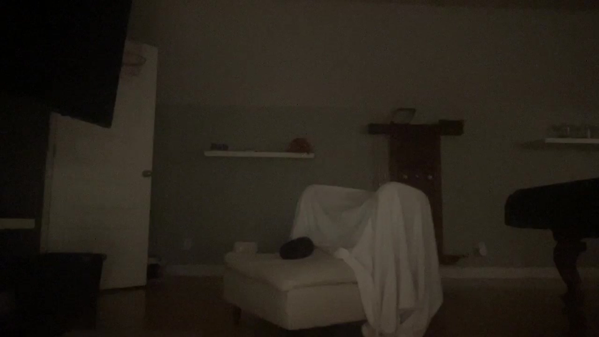 Gallery image thumbnail from Peachesacream's myfreecams stream on, 05/21/2024, 10:01 image 1 of 20
