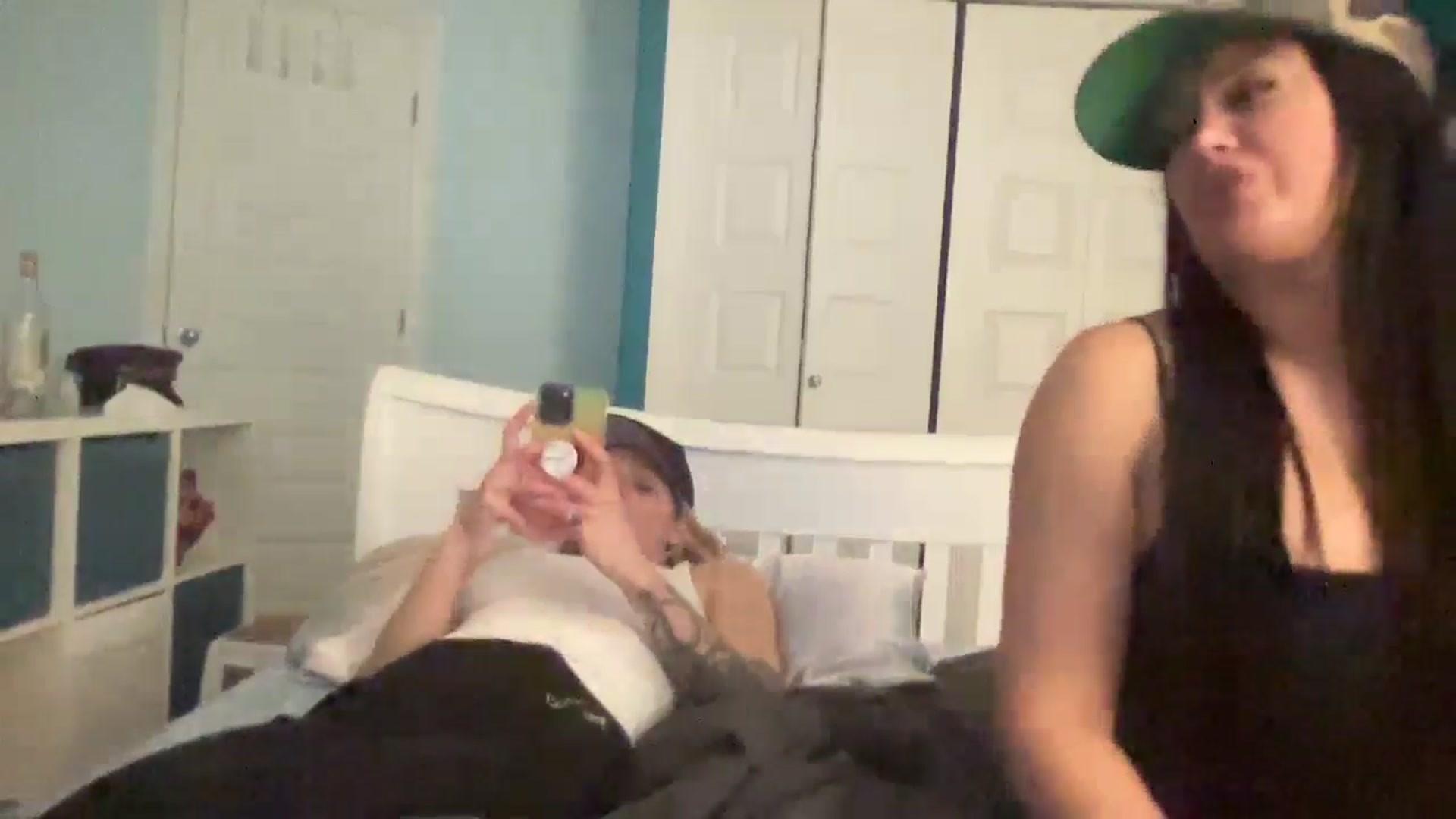 Gallery image thumbnail from Peachesacream's myfreecams stream on, 05/27/2024, 09:14 image 20 of 20
