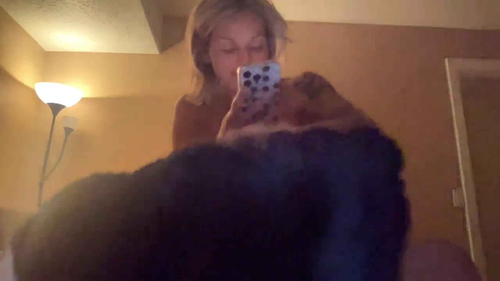 Gallery image thumbnail from Peachesacream's myfreecams stream on, 08/07/2024, 07:37 image 12 of 20