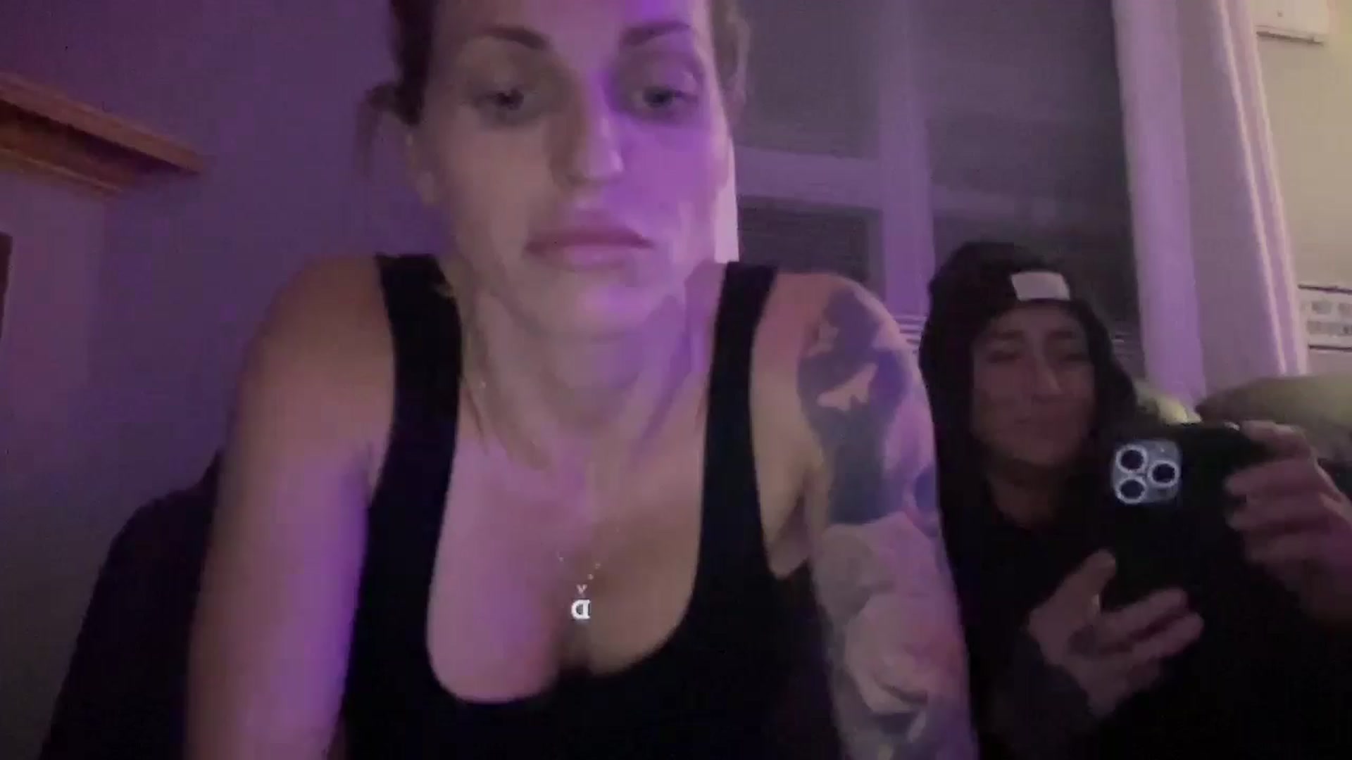 Gallery image thumbnail from Peachesacream's myfreecams stream on, 10/20/2024, 08:51 image 12 of 20