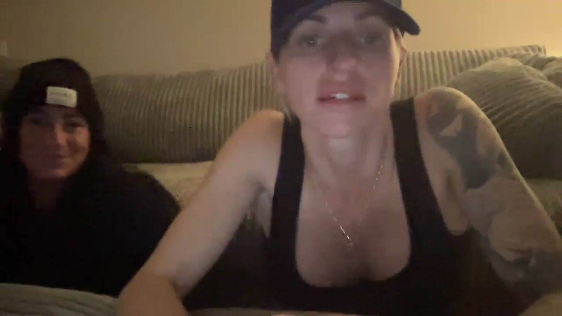 Gallery image thumbnail from Peachesacream's myfreecams stream on, 10/20/2024, 10:44 image 7 of 20