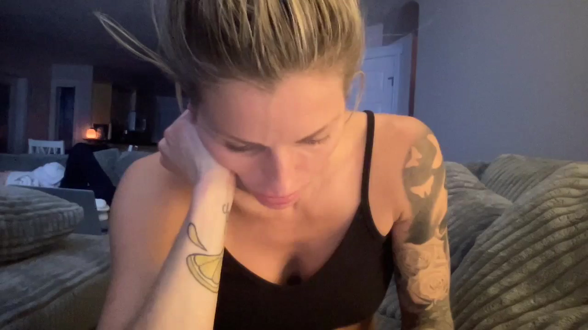 Gallery image thumbnail from Peachesacream's myfreecams stream on, 11/02/2024, 09:05 image 13 of 20