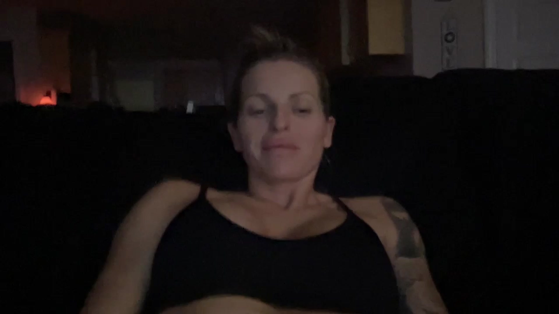 Gallery image thumbnail from Peachesacream's myfreecams stream on, 11/06/2024, 10:00 image 1 of 20