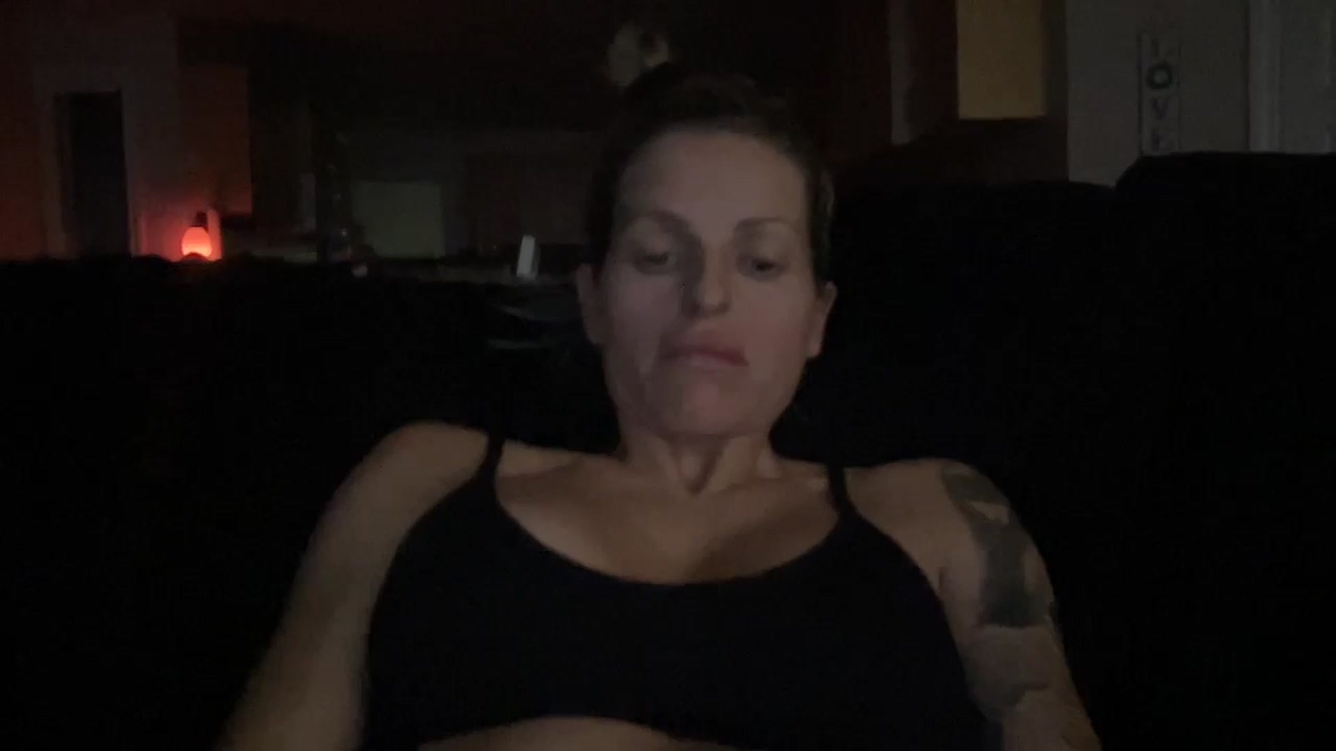 Gallery image thumbnail from Peachesacream's myfreecams stream on, 11/06/2024, 10:00 image 19 of 20