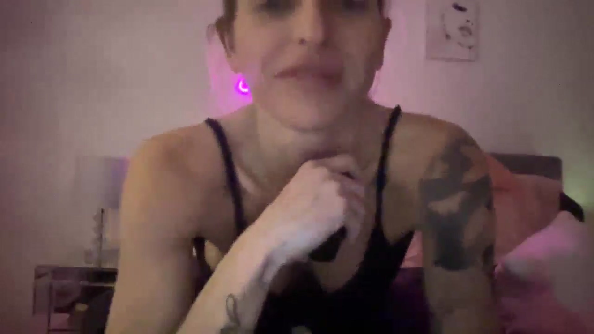 Gallery image thumbnail from Peachesacream's myfreecams stream on, 01/05/2025, 10:17 image 10 of 20