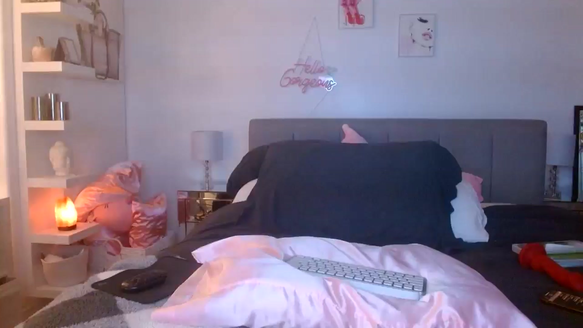 Gallery image thumbnail from Peachesacream's myfreecams stream on, 01/07/2025, 08:47 image 1 of 20