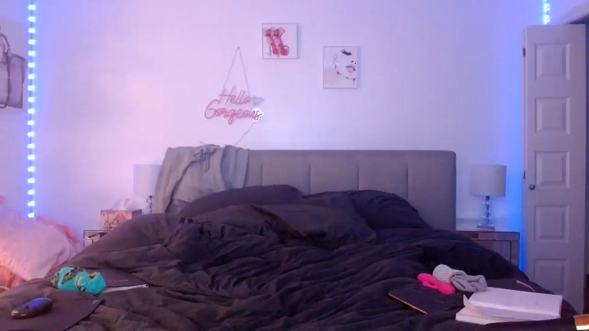 Gallery image thumbnail from Peachesacream's myfreecams stream on, 01/15/2025, 11:25 image 5 of 20