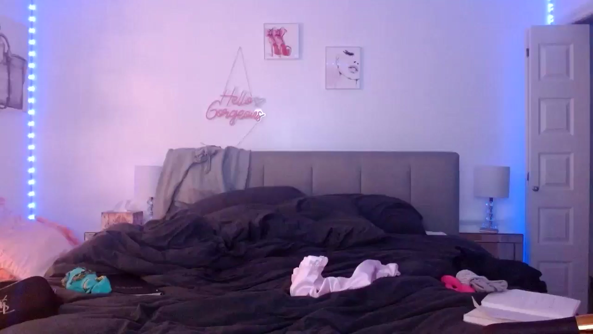 Gallery image thumbnail from Peachesacream's myfreecams stream on, 01/15/2025, 11:25 image 12 of 20