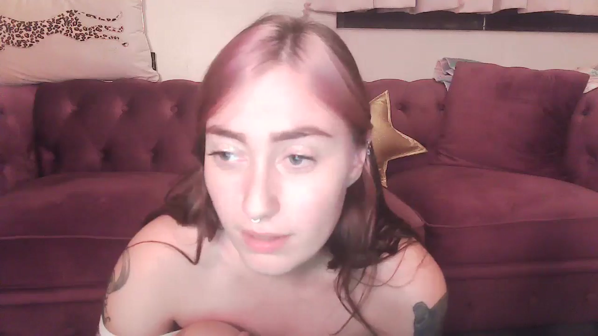 Gallery image thumbnail from PeacheznCream's myfreecams stream on, 08/13/2024, 07:22 image 3 of 20