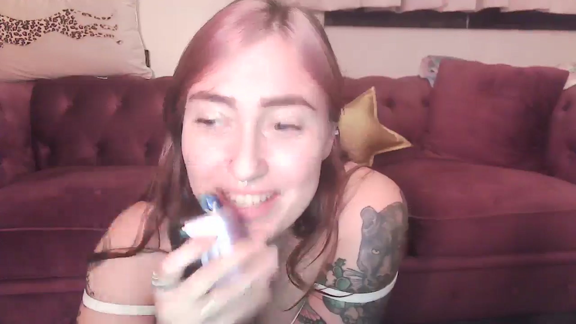 Gallery image thumbnail from PeacheznCream's myfreecams stream on, 08/13/2024, 07:22 image 2 of 20