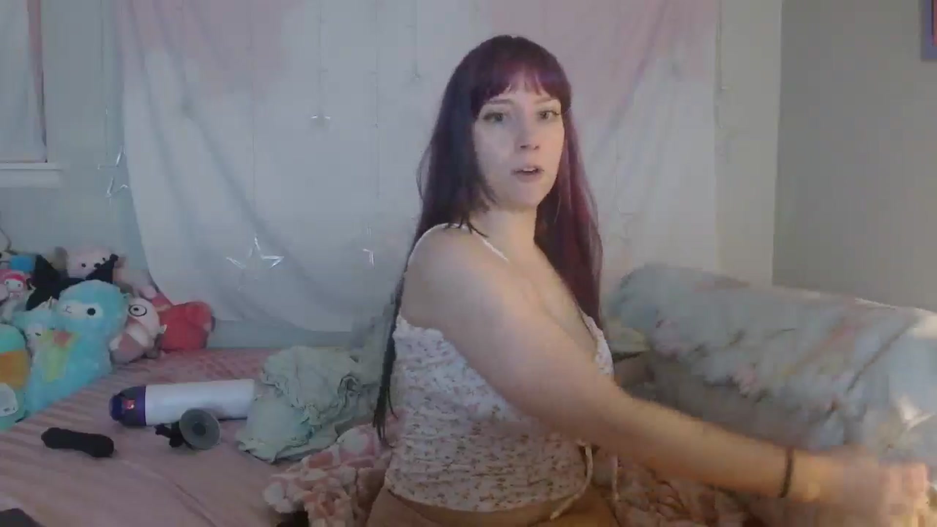 Gallery image thumbnail from PeachxPoptart's myfreecams stream on, 03/11/2026, 07:20 image 7 of 20