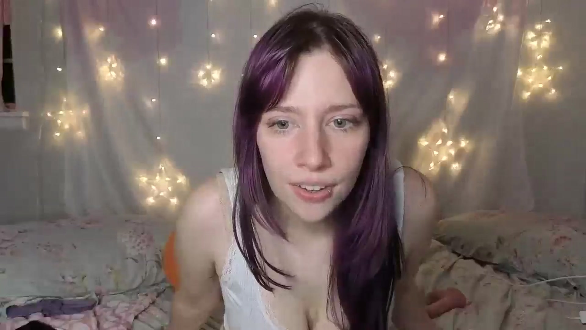 Gallery image thumbnail from PeachxPoptart's myfreecams stream on, 05/08/2026, 05:31 image 14 of 20