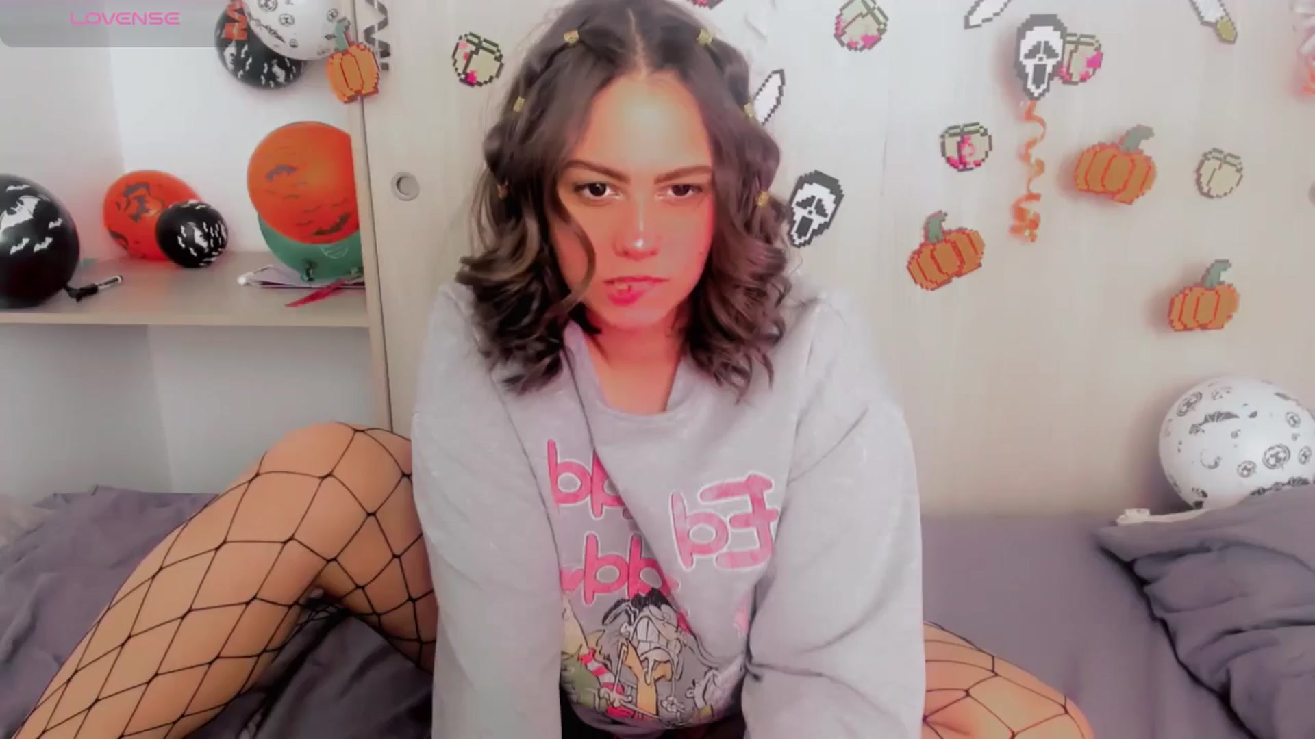 Gallery image thumbnail from PeachyBlade's myfreecams stream on, 10/05/2025, 19:44 image 1 of 20