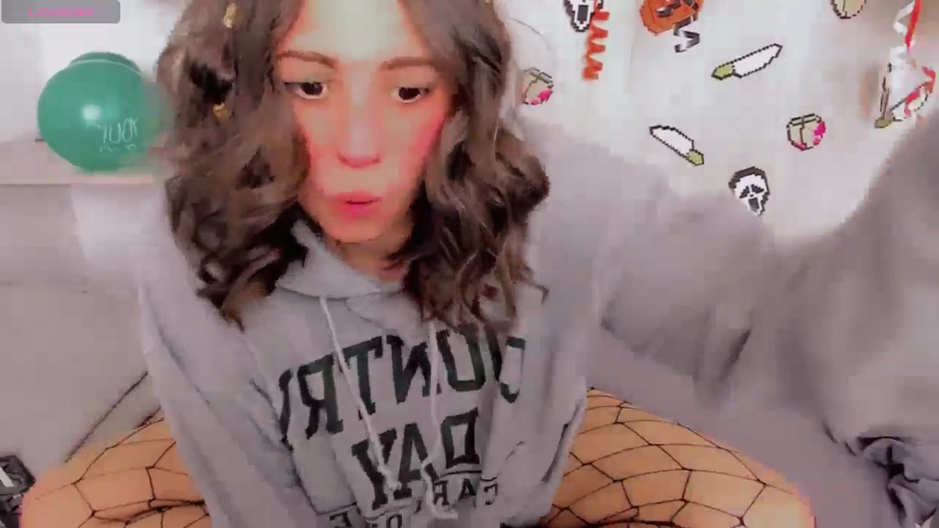 Gallery image thumbnail from PeachyBlade's myfreecams stream on, 10/07/2025, 15:22 image 12 of 20