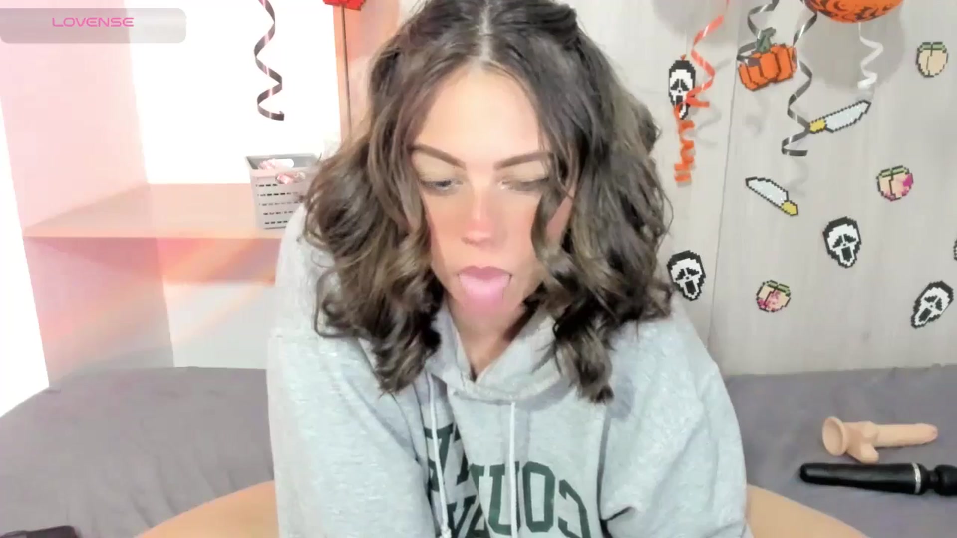 Gallery image thumbnail from PeachyBlade's myfreecams stream on, 10/28/2025, 01:53 image 20 of 20