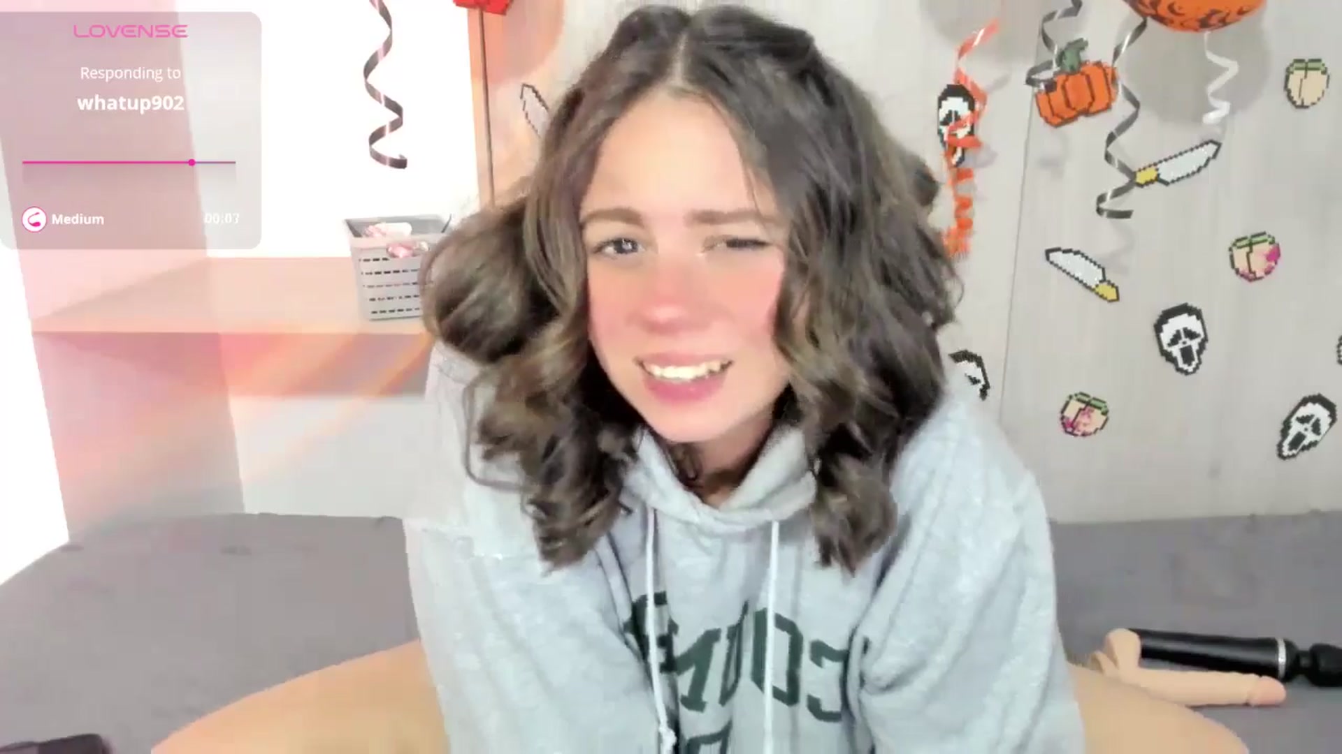 Gallery image thumbnail from PeachyBlade's myfreecams stream on, 10/28/2025, 01:53 image 14 of 20