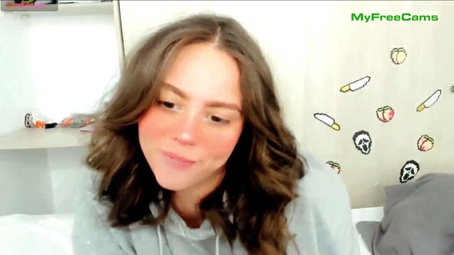 Gallery image thumbnail from PeachyBlade's myfreecams stream on, 11/11/2025, 13:46 image 16 of 20