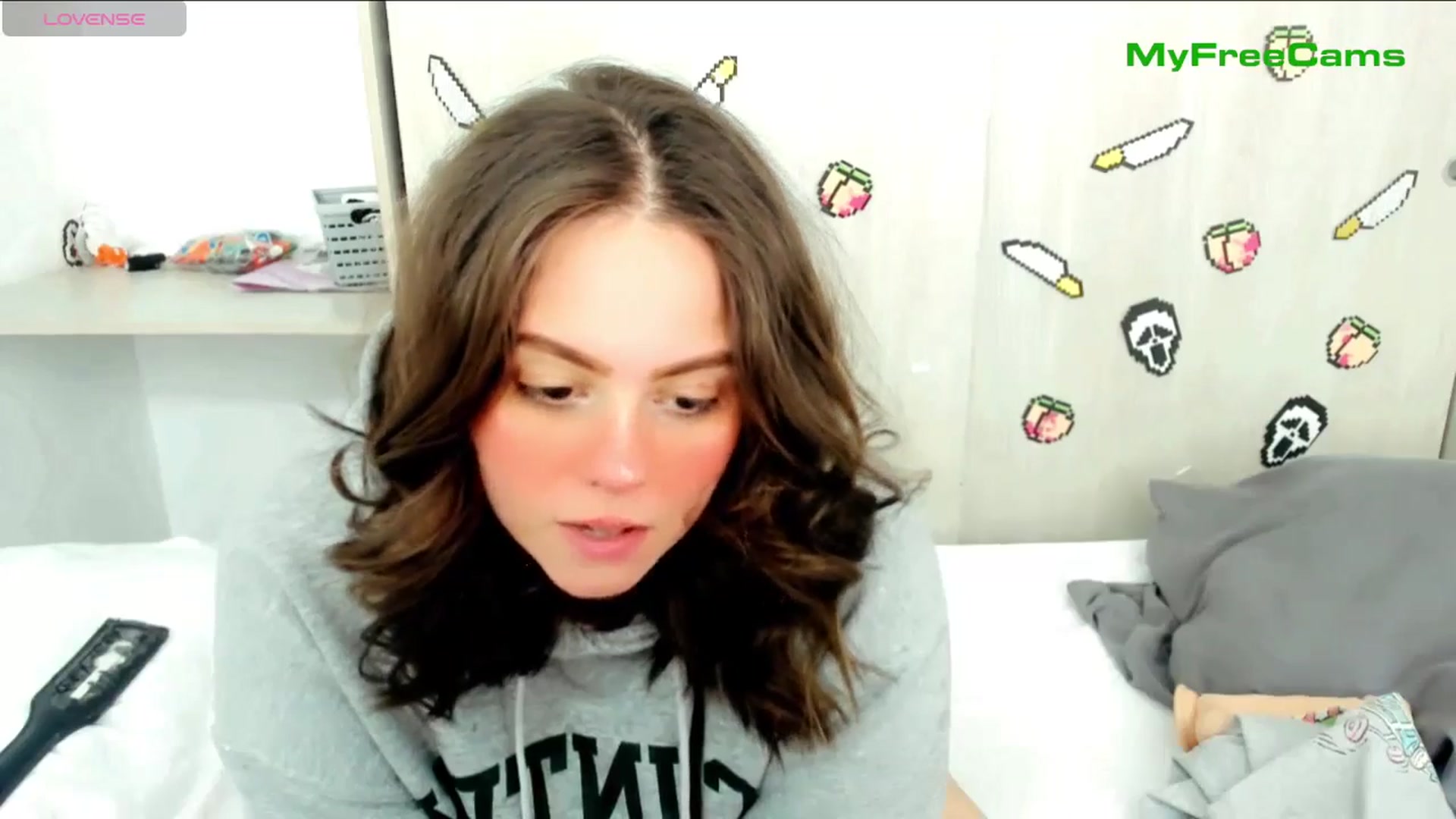 Gallery image thumbnail from PeachyBlade's myfreecams stream on, 11/11/2025, 15:16 image 7 of 20