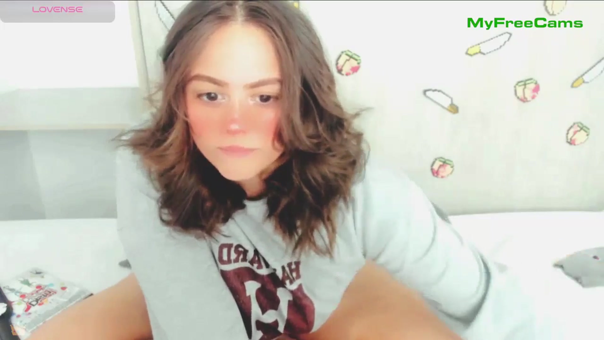 Gallery image thumbnail from PeachyBlade's myfreecams stream on, 11/15/2025, 20:47 image 6 of 20