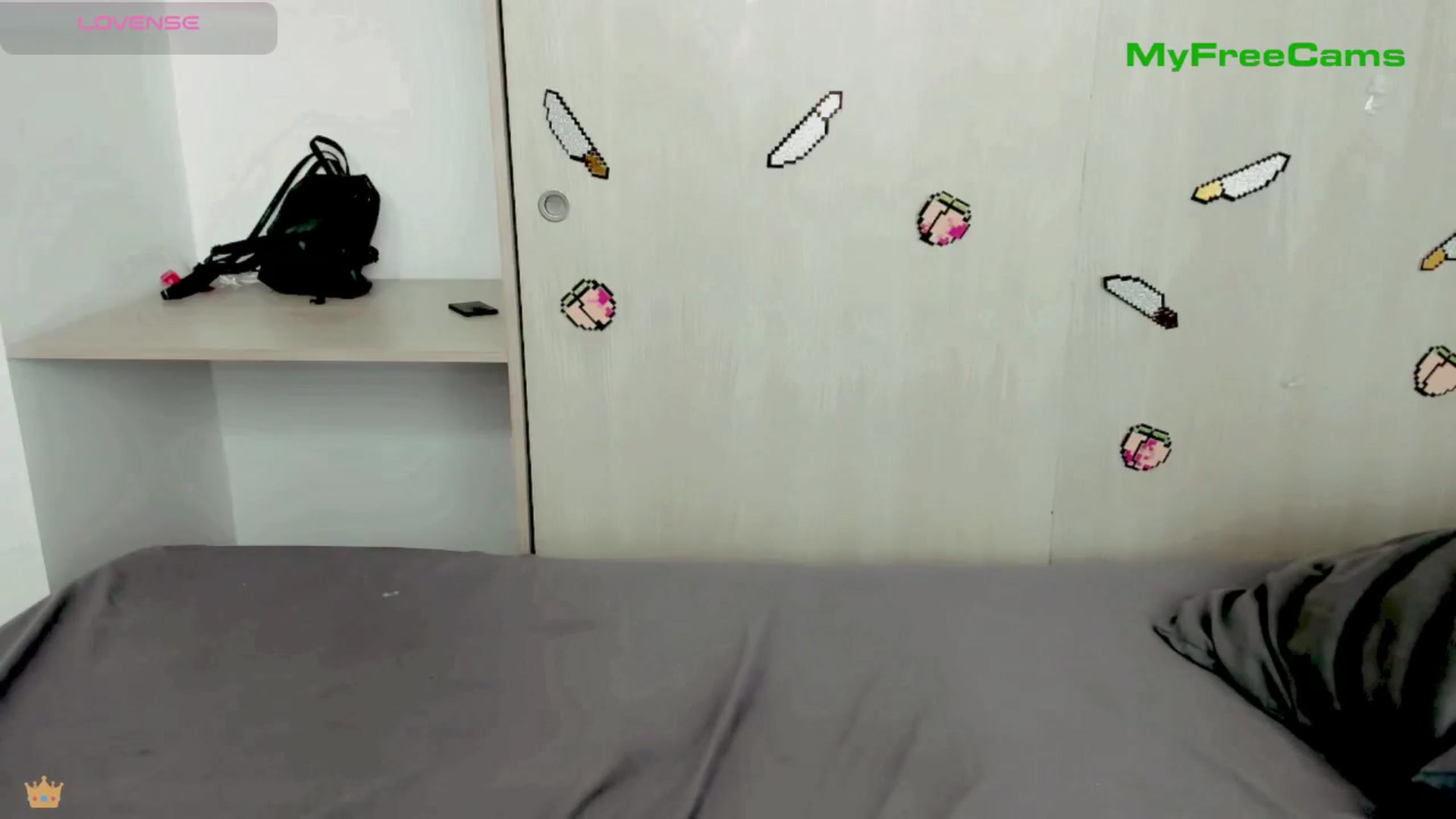 Gallery image thumbnail from PeachyBlade's myfreecams stream on, 11/30/2025, 14:07 image 6 of 20