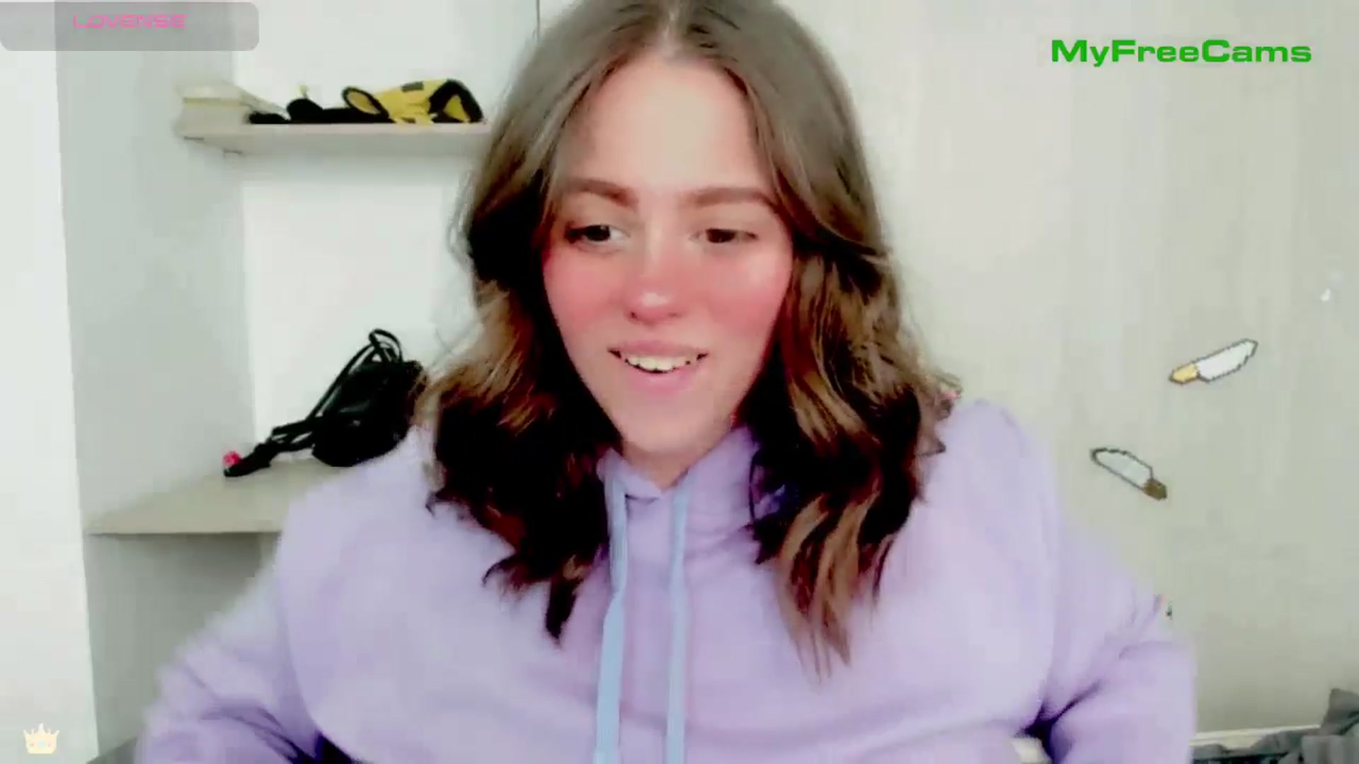 Gallery image thumbnail from PeachyBlade's myfreecams stream on, 11/30/2025, 20:41 image 15 of 20