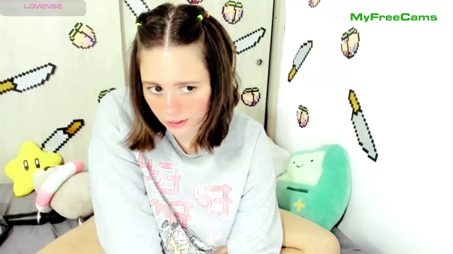Gallery image thumbnail from PeachyBlade's myfreecams stream on, 04/06/2026, 03:50 image 10 of 20