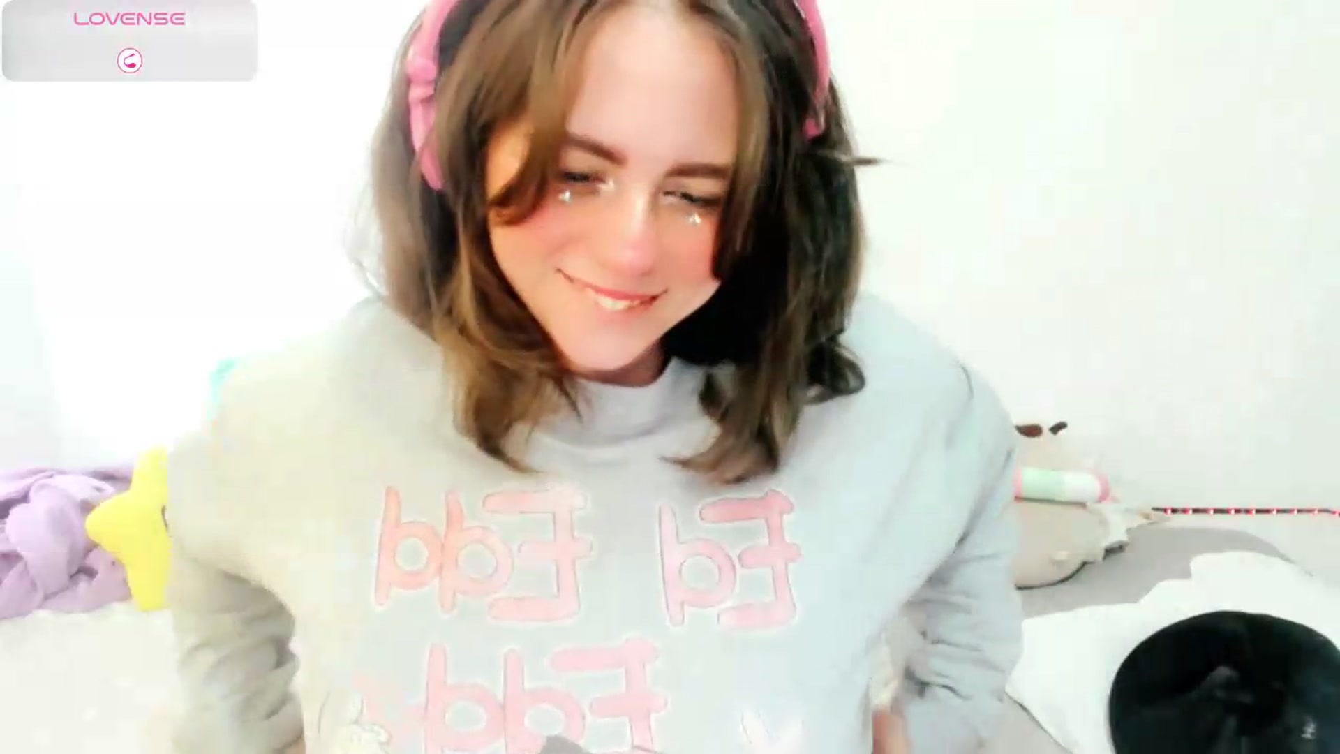 Gallery image thumbnail from PeachyBlade's myfreecams stream on, 07/17/2026, 15:54 image 4 of 20