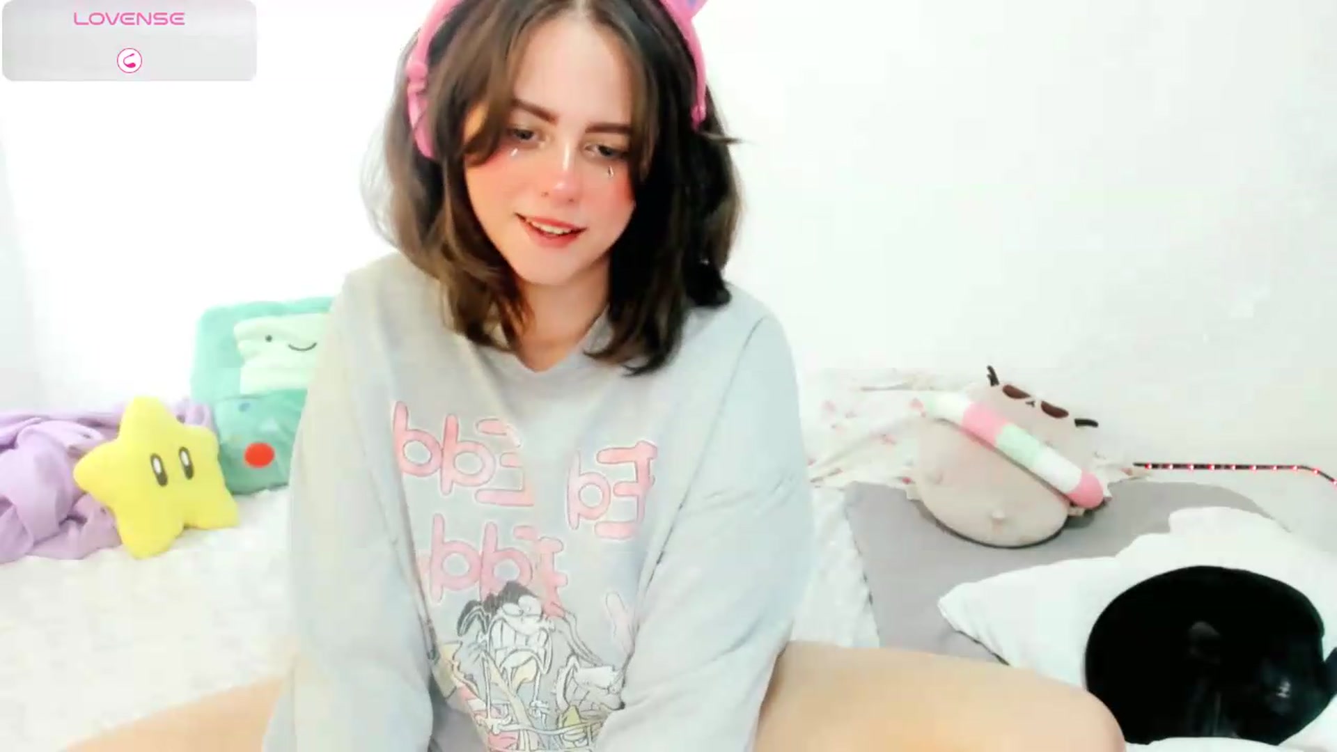 Gallery image thumbnail from PeachyBlade's myfreecams stream on, 07/17/2026, 15:54 image 7 of 20
