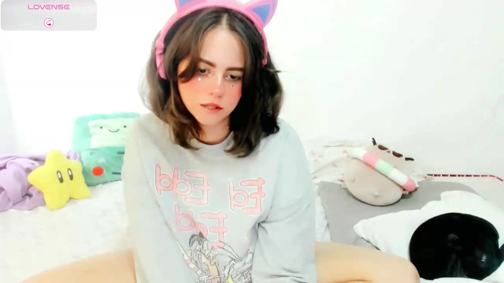 Gallery image thumbnail from PeachyBlade's myfreecams stream on, 07/17/2026, 15:54 image 6 of 20