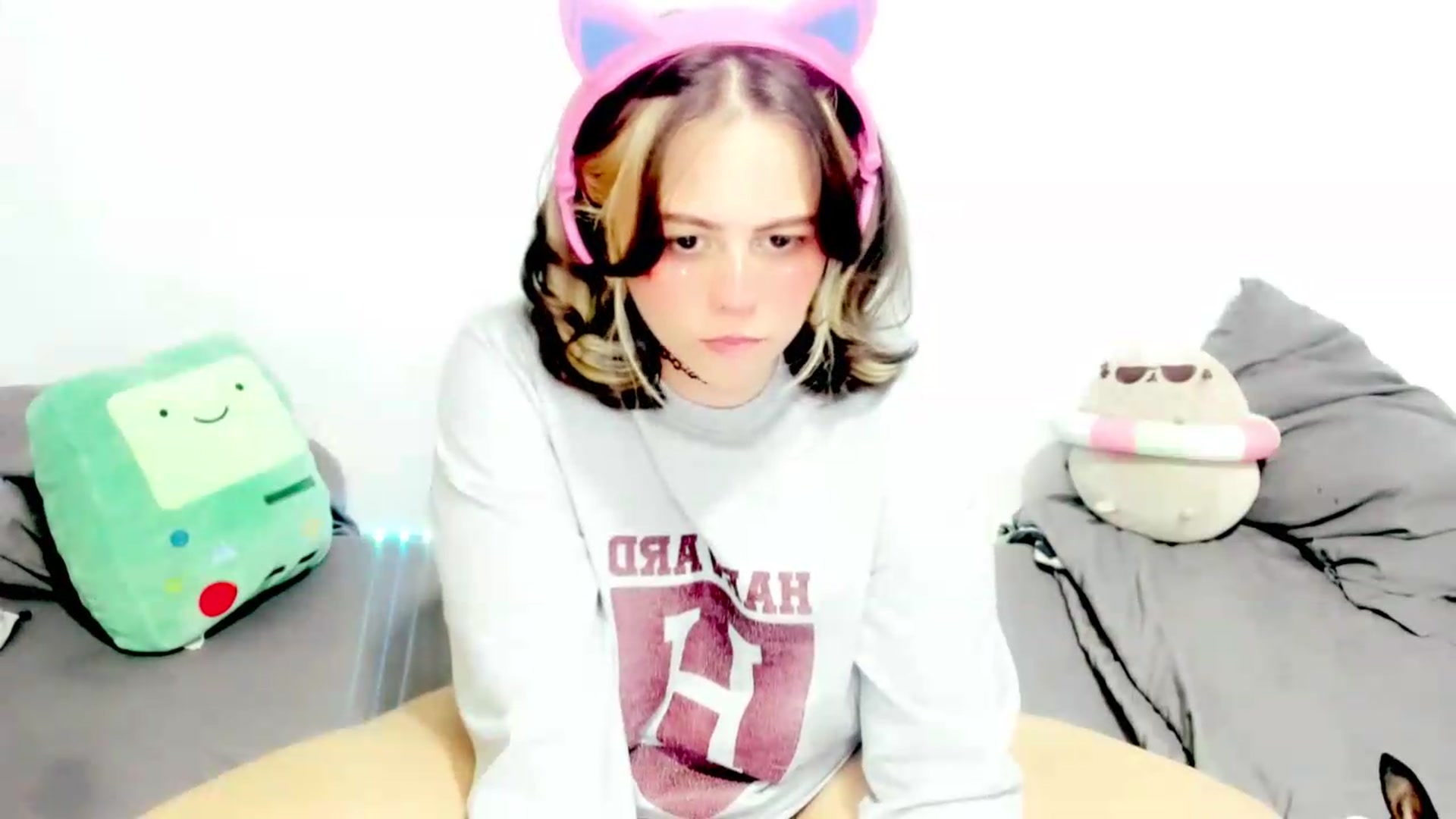 Gallery image thumbnail from PeachyBlade's myfreecams stream on, 08/09/2026, 24:24 image 5 of 20