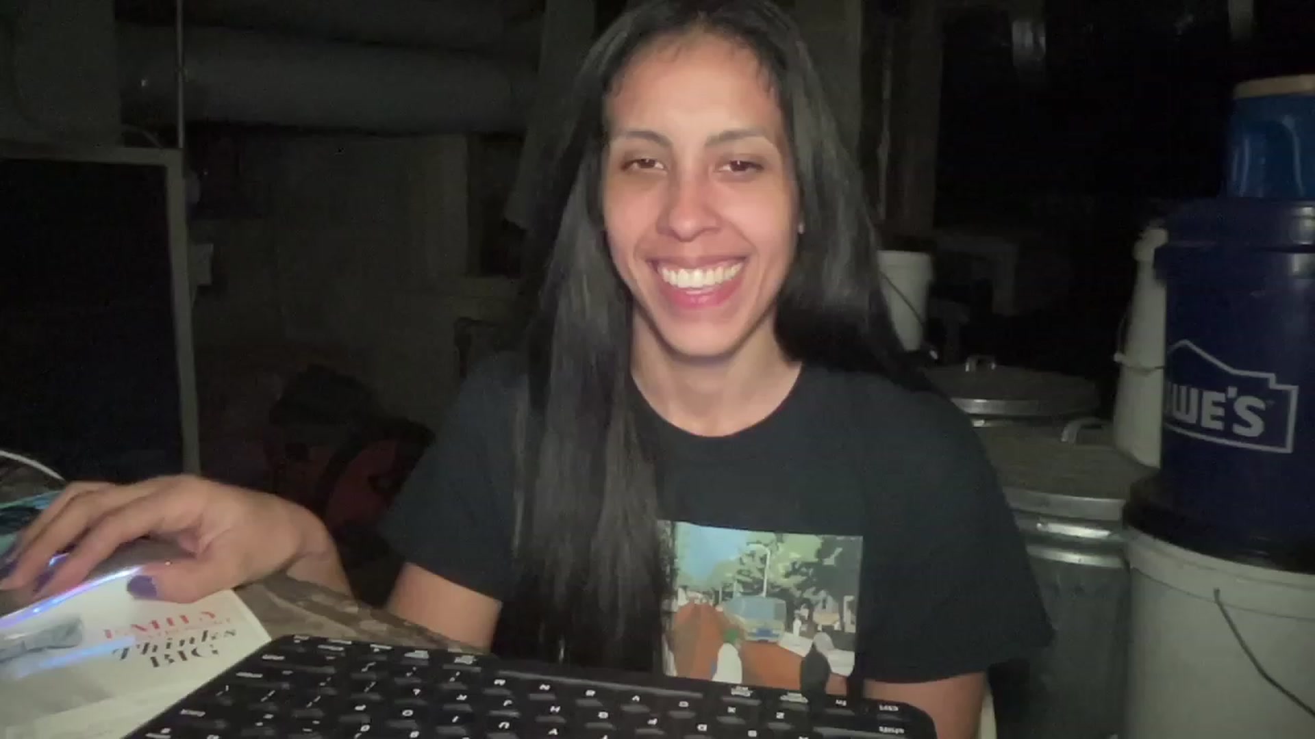 Gallery image thumbnail from PeachyKeenTV's myfreecams stream on, 11/29/2022, 24:52 image 11 of 20
