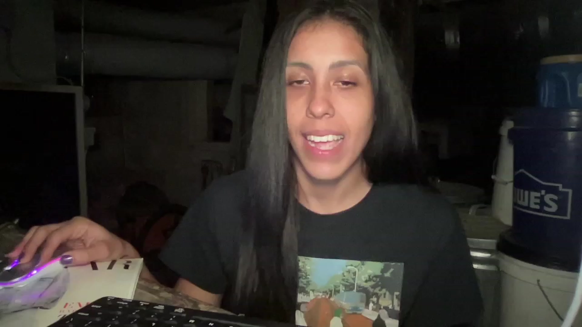 Gallery image thumbnail from PeachyKeenTV's myfreecams stream on, 11/29/2022, 24:52 image 4 of 20