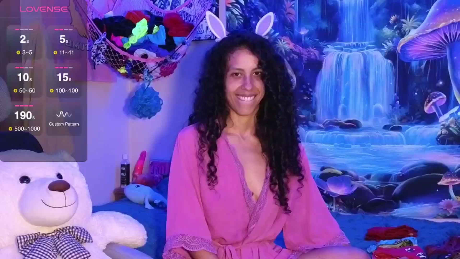 Gallery image thumbnail from PeachyKeenTV's myfreecams stream on, 10/07/2024, 16:43 image 4 of 20