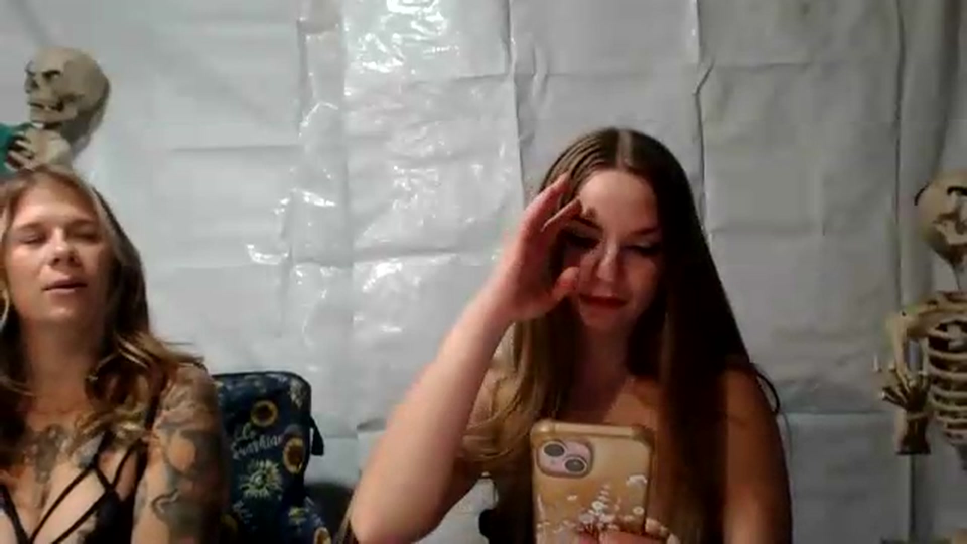 Gallery image thumbnail from PeachyMeow's myfreecams stream on, 09/05/2026, 09:13 image 2 of 20