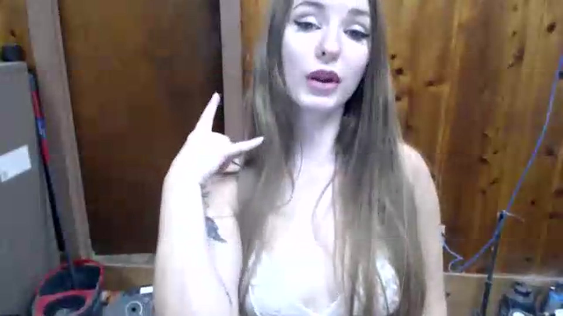 Gallery image thumbnail from PeachyMeow's myfreecams stream on, 09/07/2026, 09:42 image 15 of 20