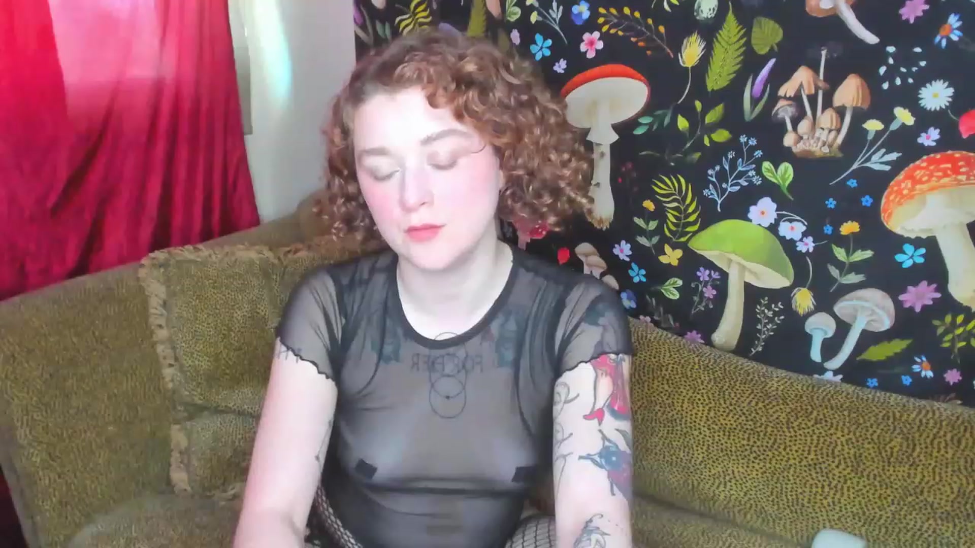 Gallery image thumbnail from PeachyQueen_'s myfreecams stream on, 02/03/2023, 20:48 image 5 of 20