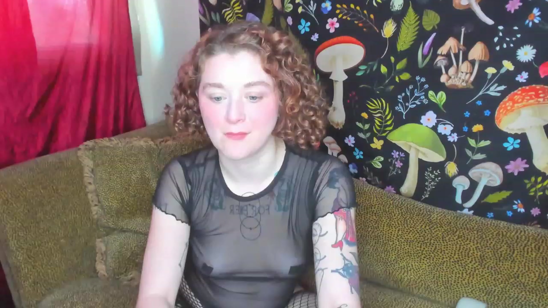 Gallery image thumbnail from PeachyQueen_'s myfreecams stream on, 02/03/2023, 20:48 image 4 of 20