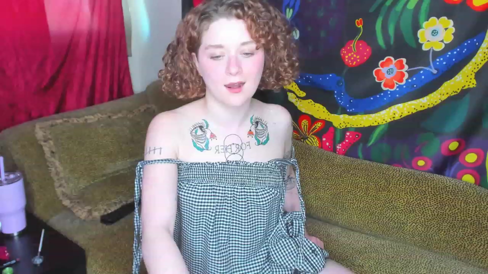 Gallery image thumbnail from PeachyQueen_'s myfreecams stream on, 02/17/2023, 21:57 image 12 of 20