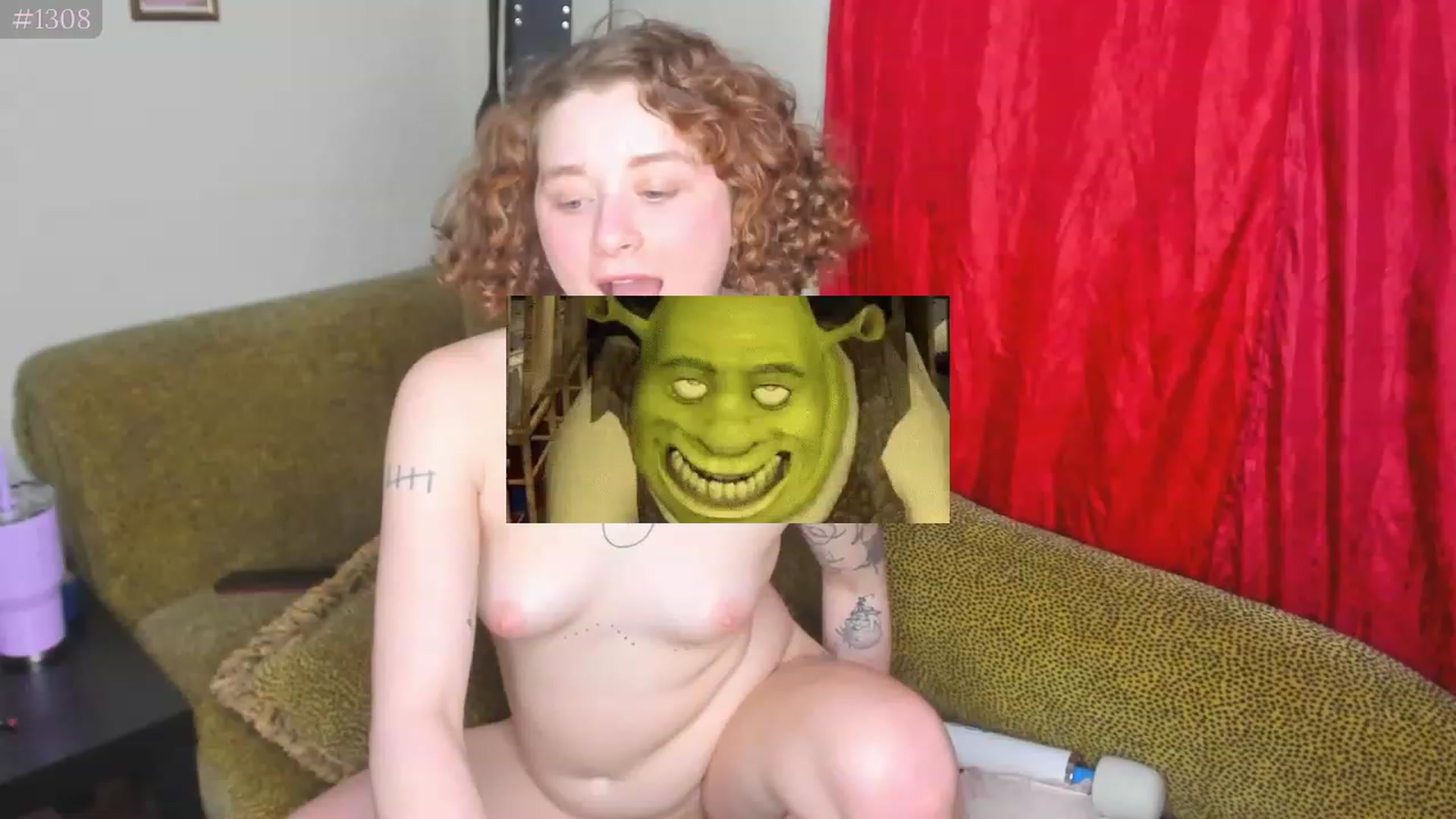 Gallery image thumbnail from PeachyQueen_'s myfreecams stream on, 03/07/2023, 08:51 image 9 of 20