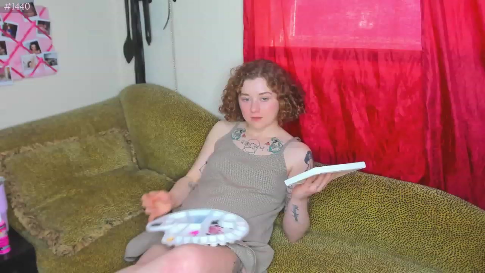 Gallery image thumbnail from PeachyQueen_'s myfreecams stream on, 03/24/2023, 18:49 image 12 of 20