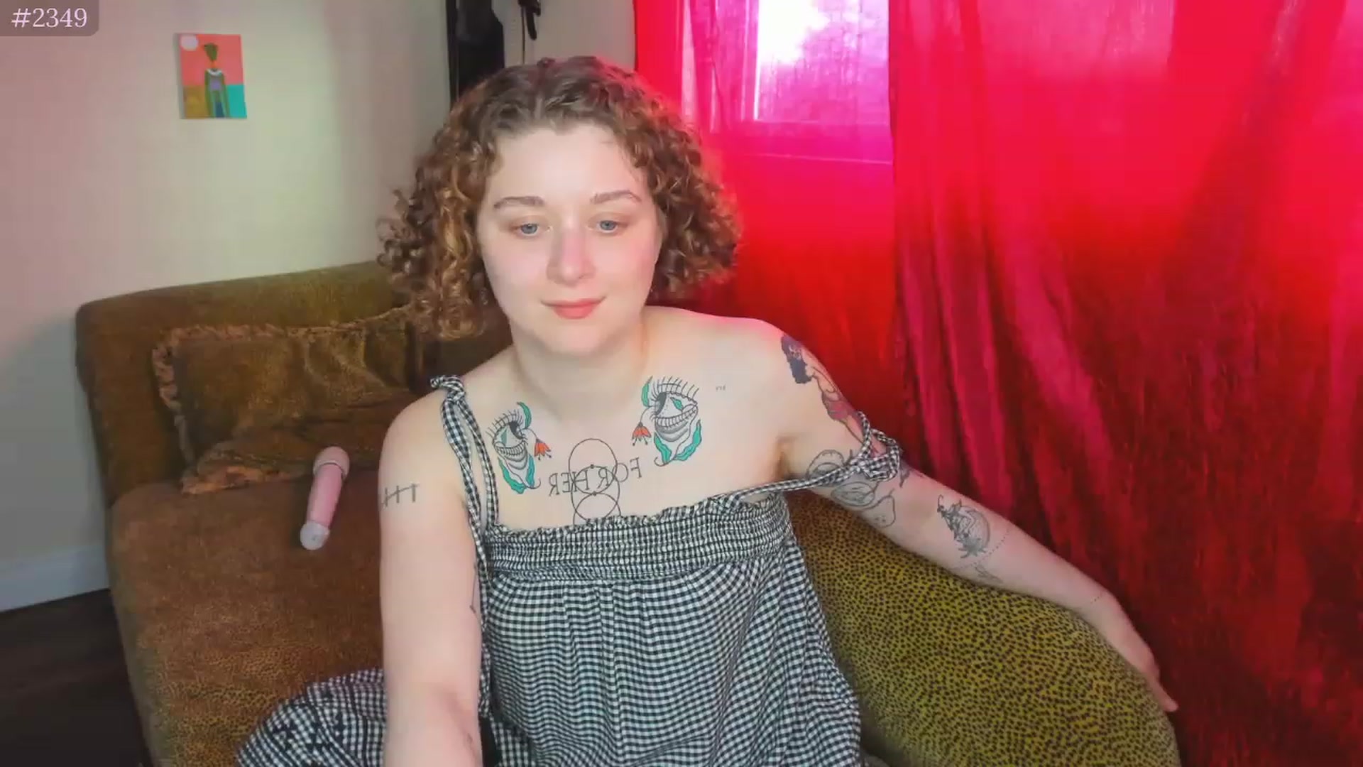 Gallery image thumbnail from PeachyQueen_'s myfreecams stream on, 04/05/2023, 19:27 image 10 of 20