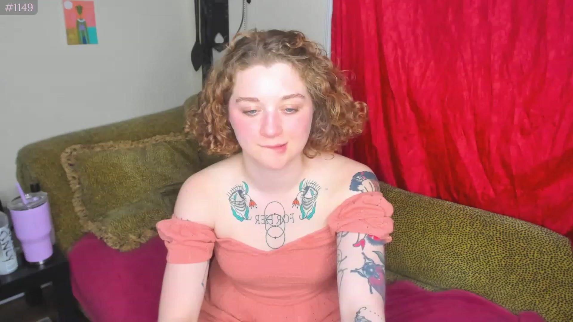 Gallery image thumbnail from PeachyQueen_'s myfreecams stream on, 04/19/2023, 06:16 image 7 of 20