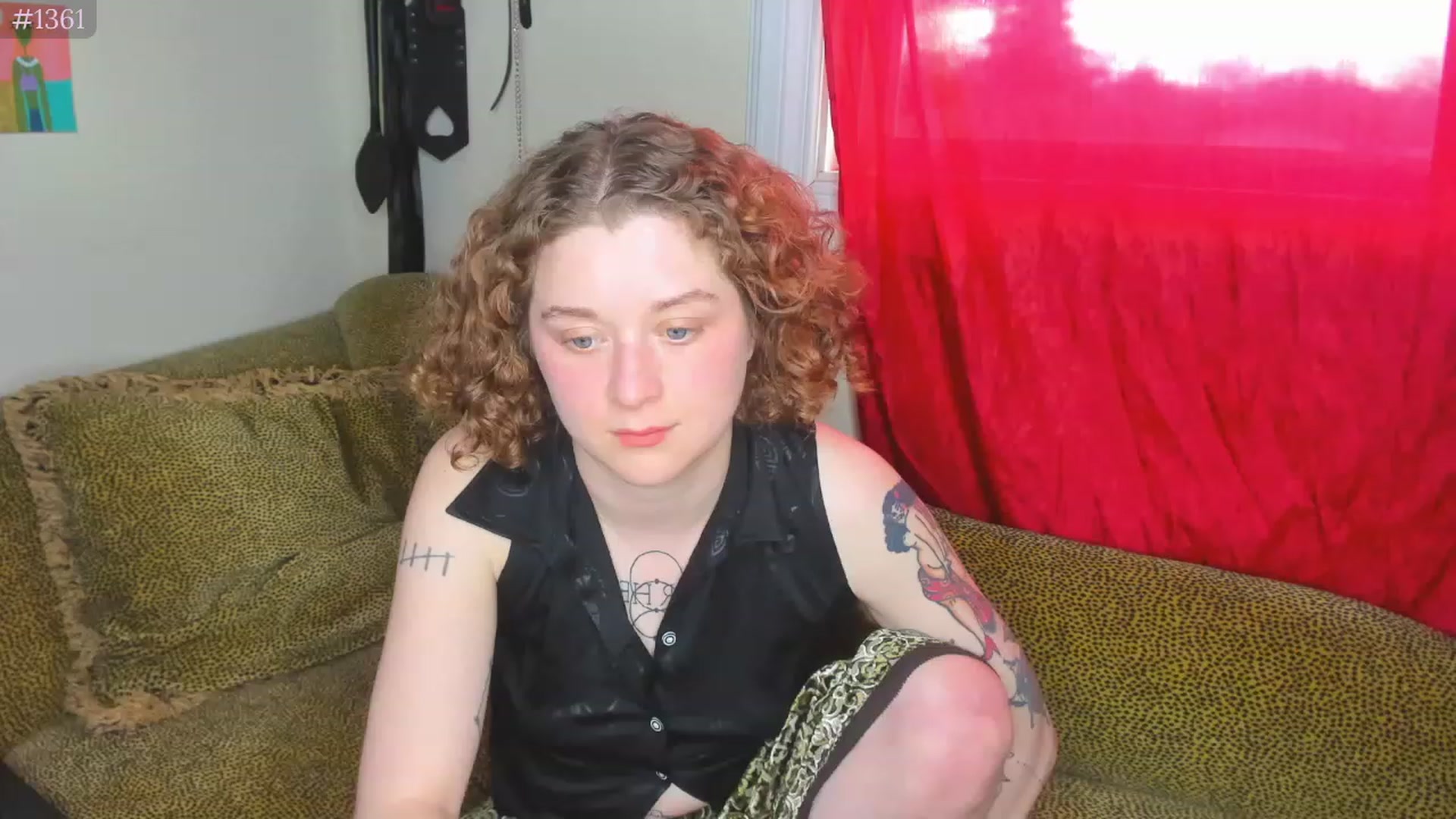 Gallery image thumbnail from PeachyQueen_'s myfreecams stream on, 04/25/2023, 19:42 image 11 of 20